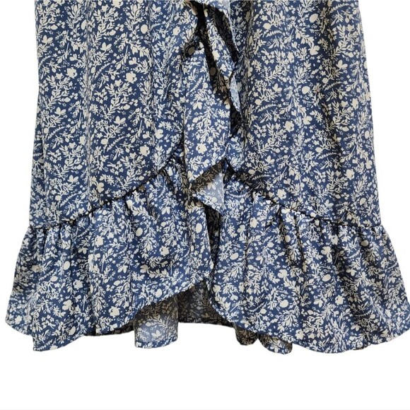 Julianas Dress M Blue Floral Ruffle Cold Shoulder Strappy Babydoll Y2K Fairycore - Picture 7 of 12
